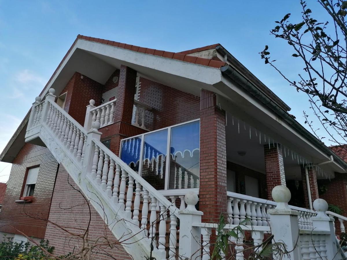 דירות אורניה Apartamento Turistico La Mies מראה חיצוני תמונה