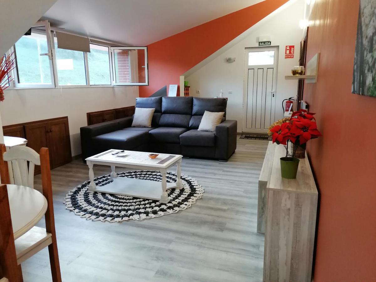דירות אורניה Apartamento Turistico La Mies מראה חיצוני תמונה