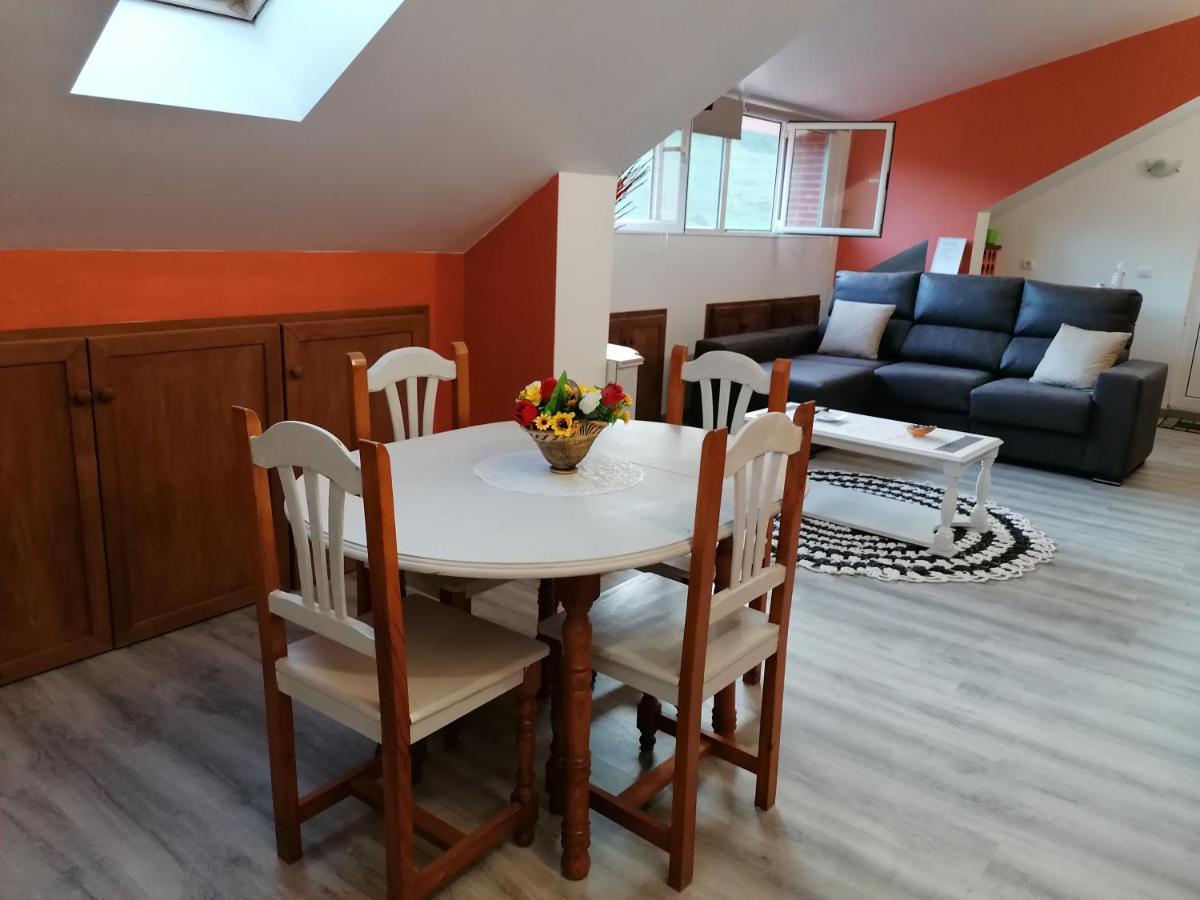 דירות אורניה Apartamento Turistico La Mies מראה חיצוני תמונה